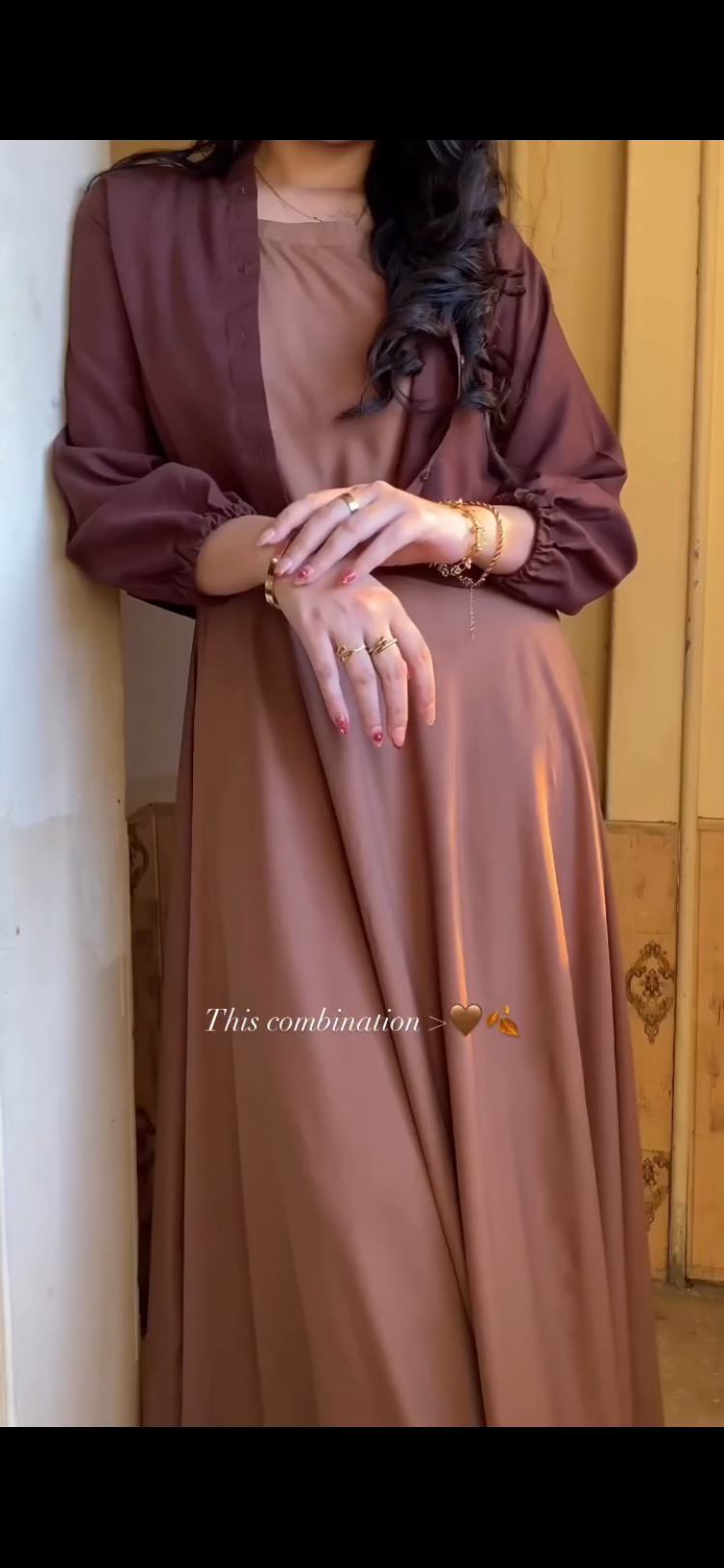 LAYERED MAXI DRESS CROPPED SHIRT & BELT SET